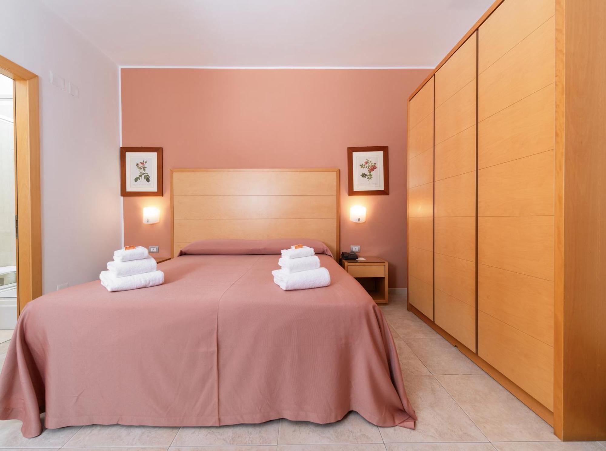 Hotel Degli Aranci Vieste Luaran gambar