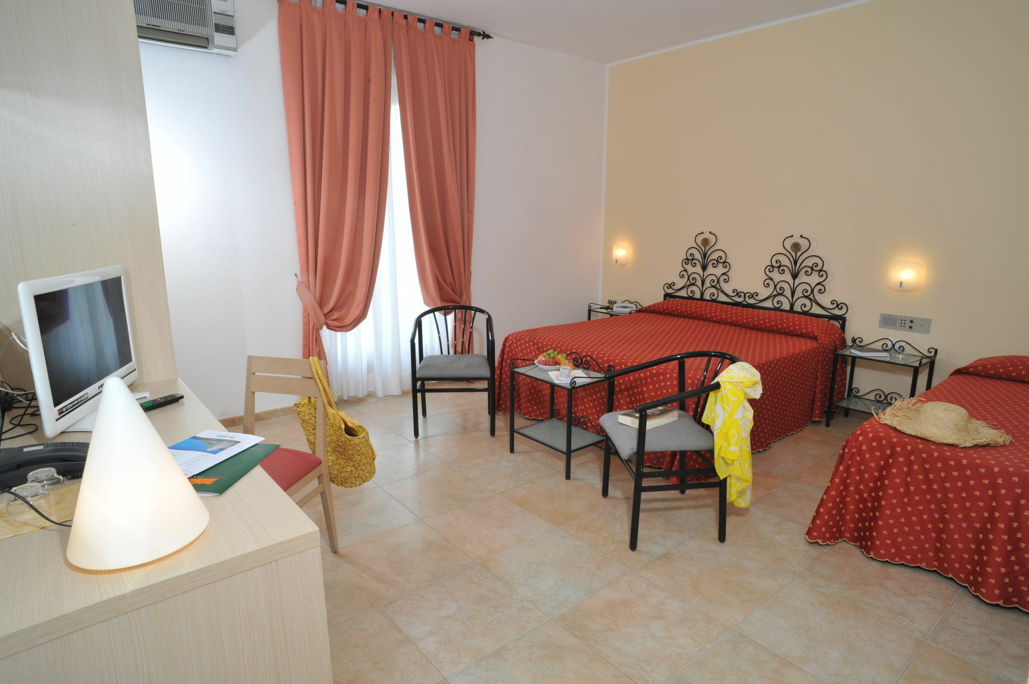 Hotel Degli Aranci Vieste Luaran gambar